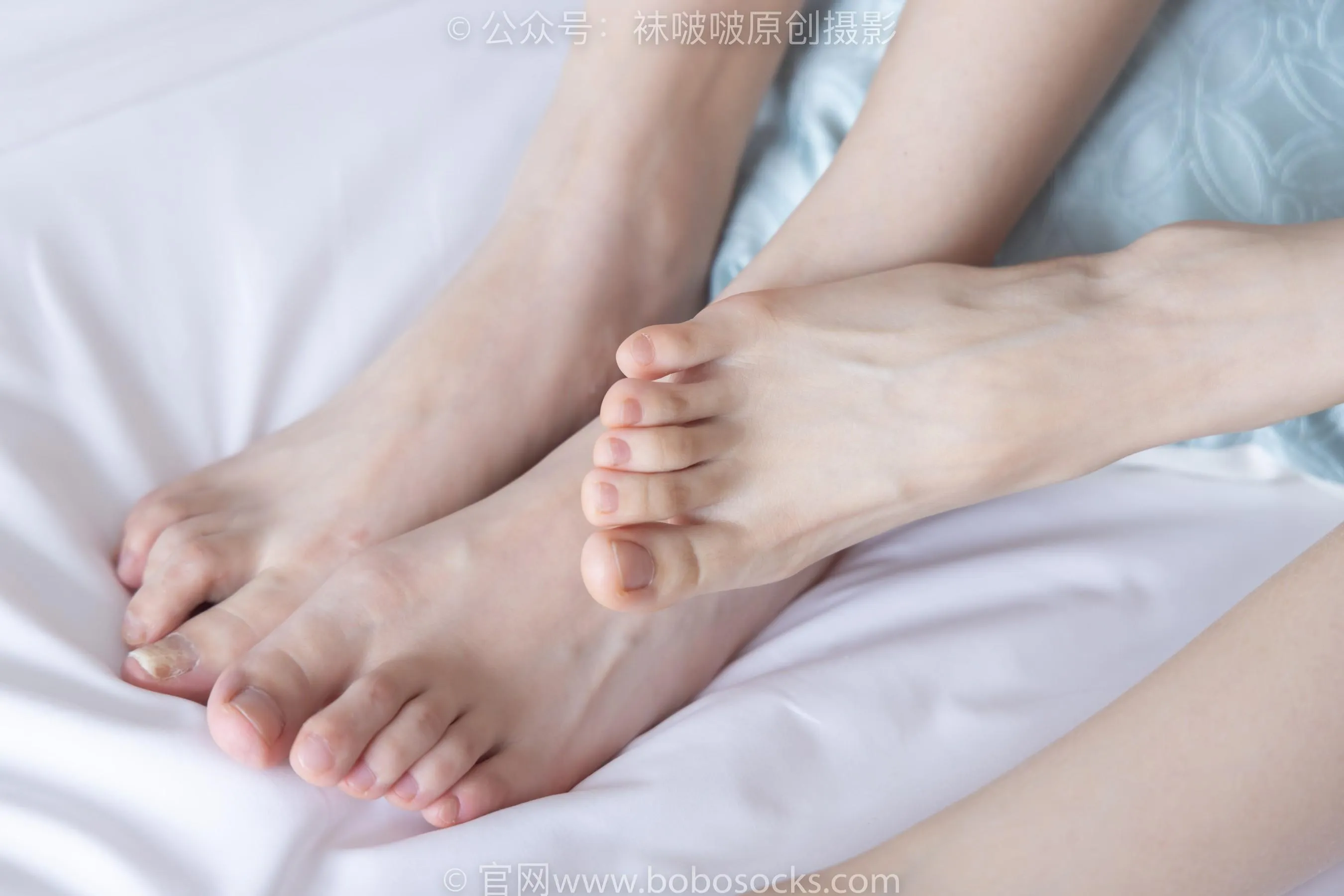 [BoBoSocks袜啵啵]NO.224 小甜豆稚予-高跟鞋、咖啡色丝袜、裸足、ol制服[22] [50P]插图8